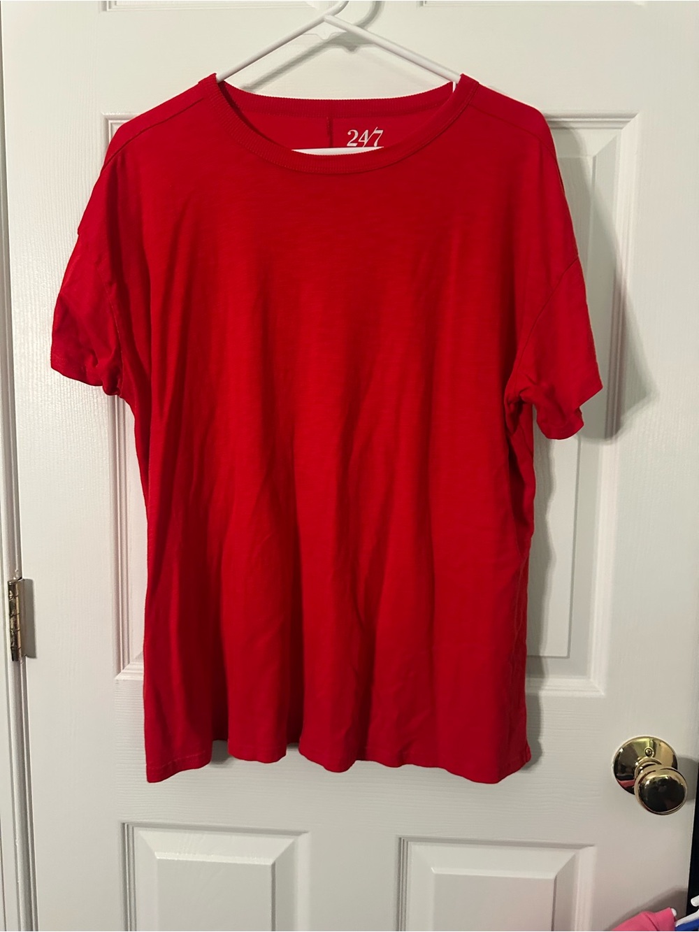 Maurices Red Short Sleeve Crew Neck Tee